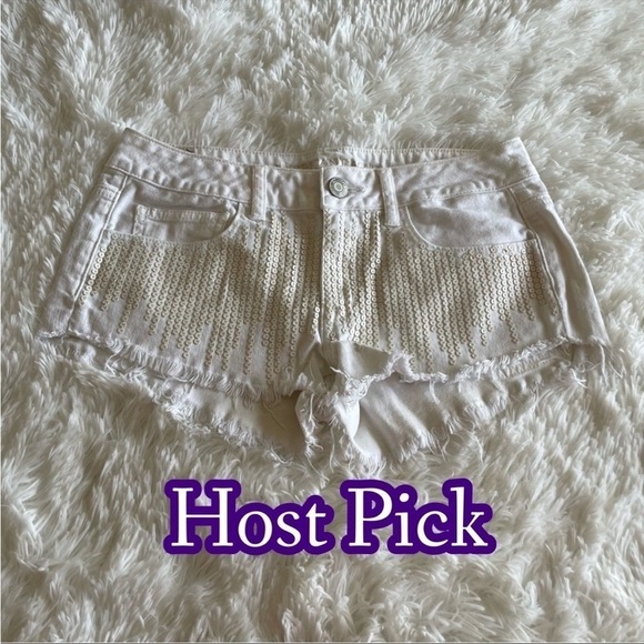 ✅HOST Pick✅ American Eagle Outfitters Cutoff Shorts, 6 - Picture 1 of 8